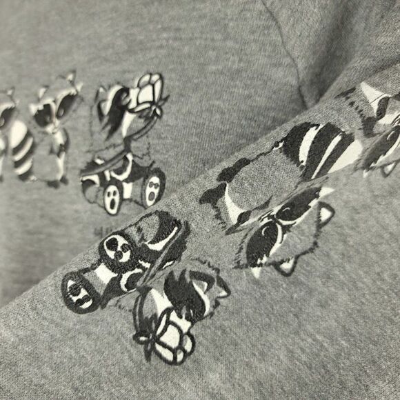 Raccoon Sweatshirt Vintage 80s Trash Panda Bandit Made In USA Mens Size Small - Picture 3 of 6